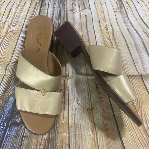 UNISA Tan Leather Slip On Heel Sandals Size 8.5 - Picture 1 of 5